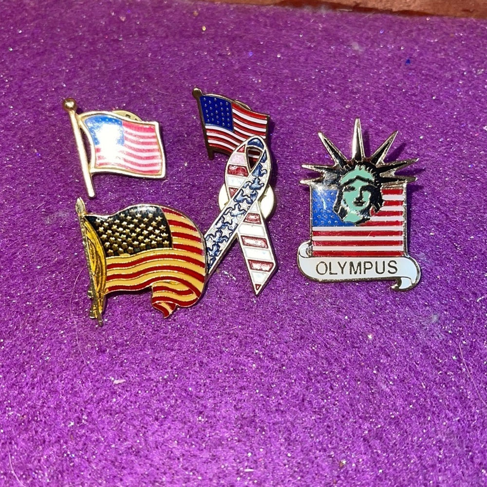 Collectible flag pins USA